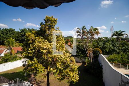 Casa à venda com 330m², 4 quartos e 4 vagas Casa à venda com 330m², 4 quartos e 4 vagasVista do Quarto 02