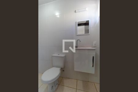 Casa à venda com 330m², 4 quartos e 4 vagas Casa à venda com 330m², 4 quartos e 4 vagasBanheiro da Suíte 01