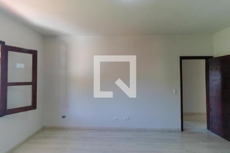 Casa à venda com 330m², 4 quartos e 4 vagas Casa à venda com 330m², 4 quartos e 4 vagasSuíte 02