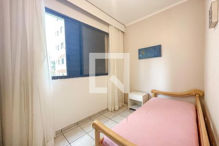 Quarto de apartamento para alugar com 3 quartos, 102m² em Balneario Cidade Atlantica, Guarujá