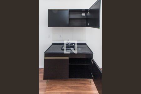 Apartamento à venda com 36m², 2 quartos e sem vaga Apartamento à venda com 36m², 2 quartos e sem vagaCozinha e Área de Serviço