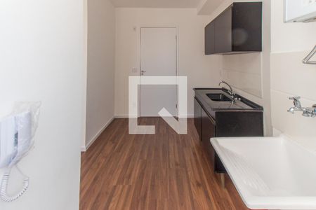 Apartamento à venda com 36m², 2 quartos e sem vaga Apartamento à venda com 36m², 2 quartos e sem vagaCozinha e Área de Serviço