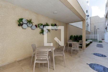 Apartamento à venda com 36m², 2 quartos e sem vaga Apartamento à venda com 36m², 2 quartos e sem vagaÁrea Comum - Churrasqueira