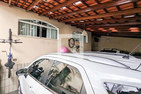 Casa à venda com 188m², 3 quartos e 3 vagasGaragem