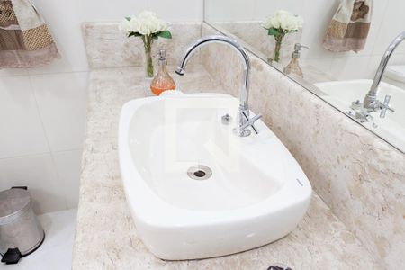 Casa à venda com 188m², 3 quartos e 3 vagasBanheiro da suíte