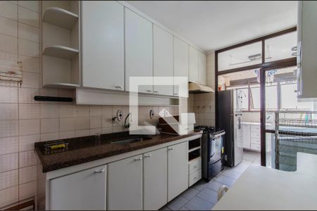 Apartamento à venda com 95m², 3 quartos e 2 vagasCozinha