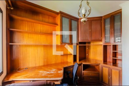 Apartamento à venda com 95m², 3 quartos e 2 vagasQuarto 2