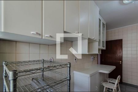 Apartamento à venda com 95m², 3 quartos e 2 vagasCozinha