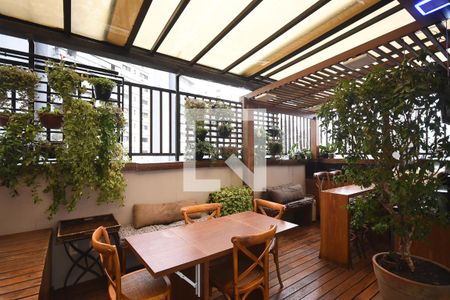 Apartamento à venda com 220m², 3 quartos e 5 vagasVaranda da cobertura