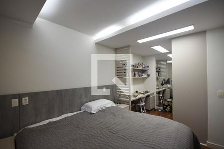 Apartamento à venda com 220m², 3 quartos e 5 vagasSuíte 3
