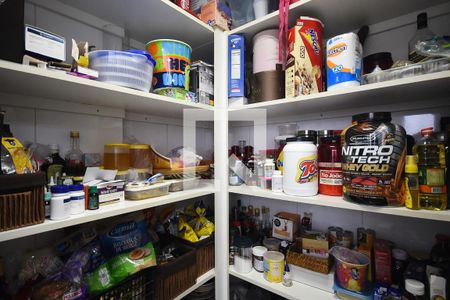 Apartamento à venda com 220m², 3 quartos e 5 vagasDespensa