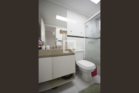 Apartamento à venda com 220m², 3 quartos e 5 vagasBanheiro suíte 1