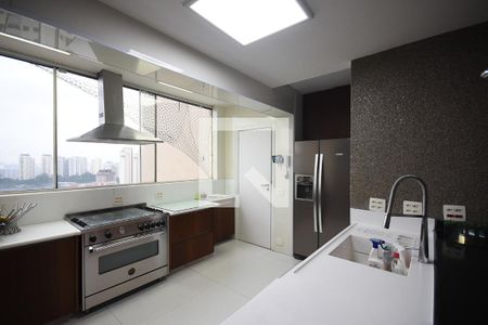 Apartamento à venda com 220m², 3 quartos e 5 vagasCozinha da cobertura