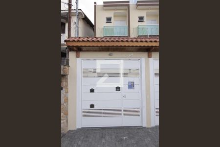 Casa à venda com 110m², 3 quartos e 2 vagasFachada