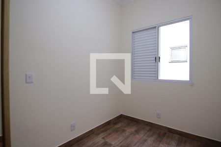 Casa à venda com 110m², 3 quartos e 2 vagasQuarto 3