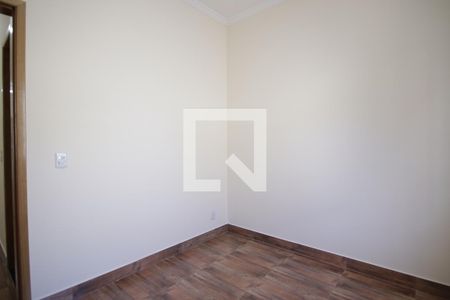 Casa à venda com 110m², 3 quartos e 2 vagasQuarto 2