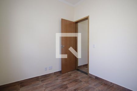 Casa à venda com 110m², 3 quartos e 2 vagasQuarto 2