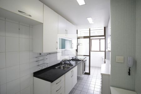 Apartamento para alugar com 90m², 2 quartos e 1 vagaCozinha