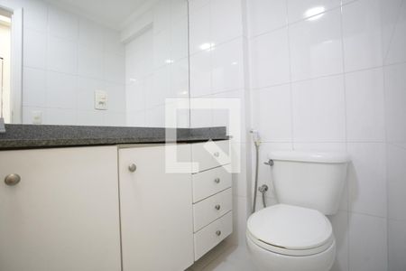 Apartamento para alugar com 90m², 2 quartos e 1 vagaBanheiro do Corredor