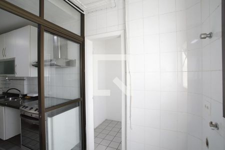 Apartamento para alugar com 90m², 2 quartos e 1 vagaÁrea de Serviço