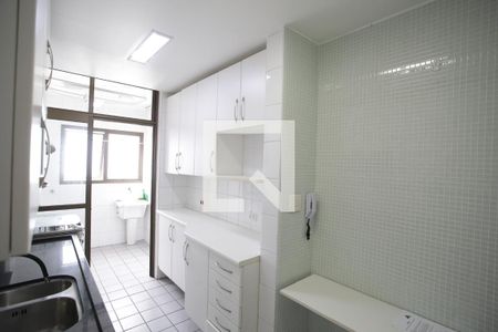 Apartamento para alugar com 90m², 2 quartos e 1 vagaCozinha