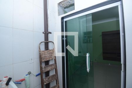 Casa para alugar com 80m², 1 quarto e sem vagaÁrea  de Serviço