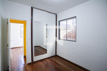 Quarto 1  de apartamento para alugar com 2 quartos, 70m² em Serrano, Belo Horizonte