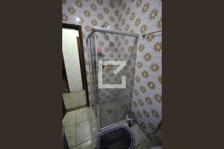 Casa à venda com 284m², 6 quartos e 3 vagasBanheiro 1