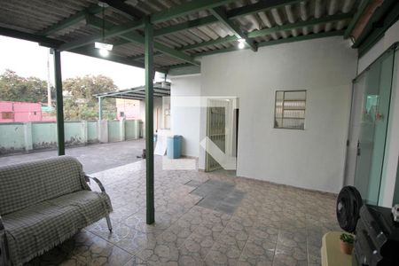 Casa à venda com 284m², 6 quartos e 3 vagasÁrea externa casa 4