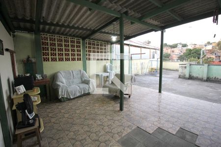 Casa à venda com 284m², 6 quartos e 3 vagasÁrea externa casa 4