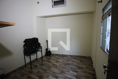 Casa à venda com 284m², 6 quartos e 3 vagasquarto casa 2