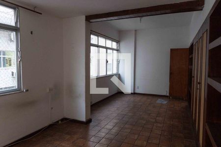 Apartamento à venda com 280m², 4 quartos e 1 vaga Apartamento à venda com 280m², 4 quartos e 1 vagaSuíte 2