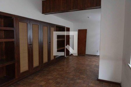 Apartamento à venda com 280m², 4 quartos e 1 vaga Apartamento à venda com 280m², 4 quartos e 1 vagaSuíte 2