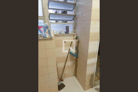 Apartamento à venda com 280m², 4 quartos e 1 vaga Apartamento à venda com 280m², 4 quartos e 1 vagaÁrea de Serviço