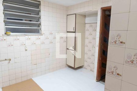 Apartamento à venda com 280m², 4 quartos e 1 vaga Apartamento à venda com 280m², 4 quartos e 1 vagaCozinha