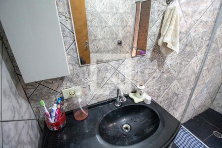 Casa à venda com 360m², 4 quartos e 2 vagas Casa à venda com 360m², 4 quartos e 2 vagasBanheiro 3