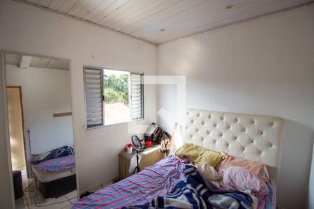 Casa à venda com 360m², 4 quartos e 2 vagas Casa à venda com 360m², 4 quartos e 2 vagasQuarto 4