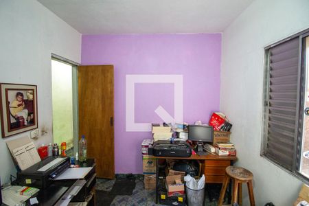 Casa à venda com 360m², 4 quartos e 2 vagas Casa à venda com 360m², 4 quartos e 2 vagasQuarto 2