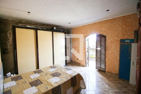 Casa à venda com 360m², 4 quartos e 2 vagas Casa à venda com 360m², 4 quartos e 2 vagasQuarto 3 / Suíte