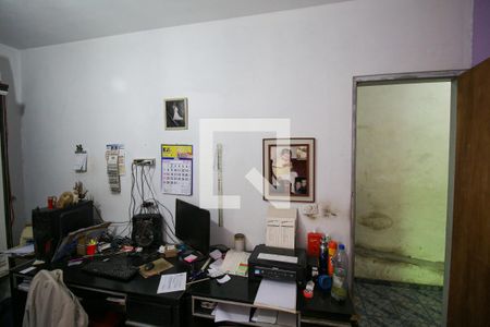 Casa à venda com 360m², 4 quartos e 2 vagas Casa à venda com 360m², 4 quartos e 2 vagasQuarto 2