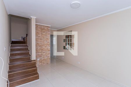 Sala de casa para alugar com 2 quartos, 100m² em Vila Ramos, São Paulo