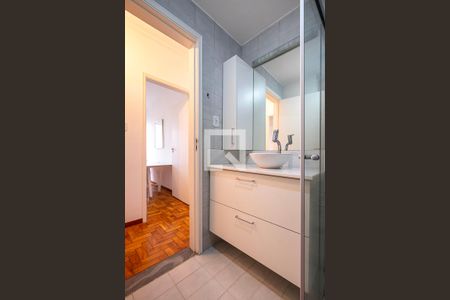 Banheiro de apartamento para alugar com 2 quartos, 86m² em Sumaré, São Paulo