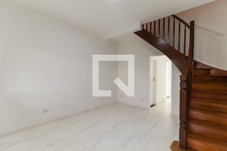 Sala  de casa para alugar com 2 quartos, 100m² em Cambuci, São Paulo