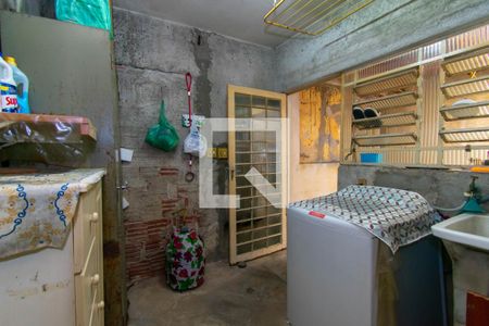 Casa à venda com 165m², 2 quartos e 1 vagaÁrea de Serviço