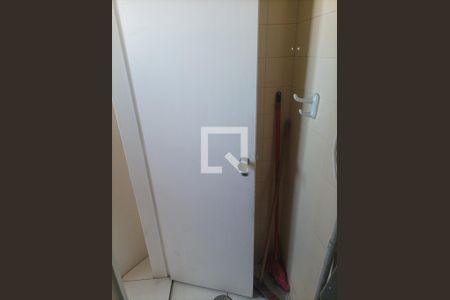 Apartamento à venda com 74m², 2 quartos e 1 vagaBanheiro 2