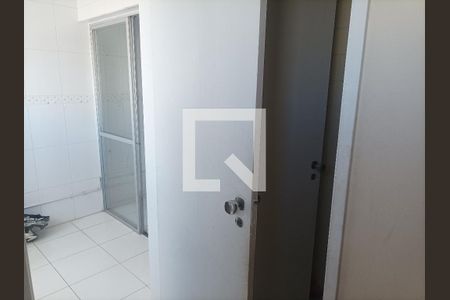 Apartamento à venda com 74m², 2 quartos e 1 vagaBanheiro 2