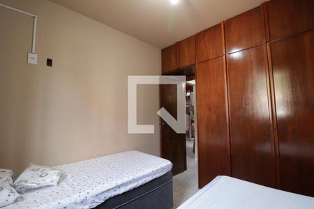 Quarto de apartamento para alugar com 1 quarto, 40m² em Saraiva, Uberlândia