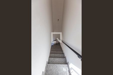 Apartamento à venda com 87m², 2 quartos e 1 vaga Apartamento à venda com 87m², 2 quartos e 1 vagaEscada Cobertura