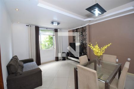 Apartamento à venda com 90m², 2 quartos e sem vagaSala