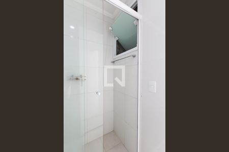 Apartamento à venda com 50m², 2 quartos e 1 vaga Apartamento à venda com 50m², 2 quartos e 1 vagaBanheiro